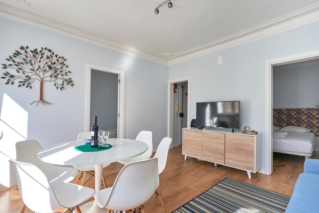Elegant Riverview Apartment In Historical Lisboa Eksteriør bilde