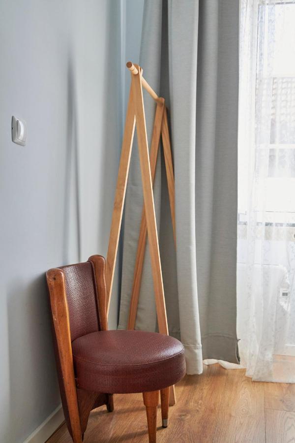 Elegant Riverview Apartment In Historical Lisboa Eksteriør bilde