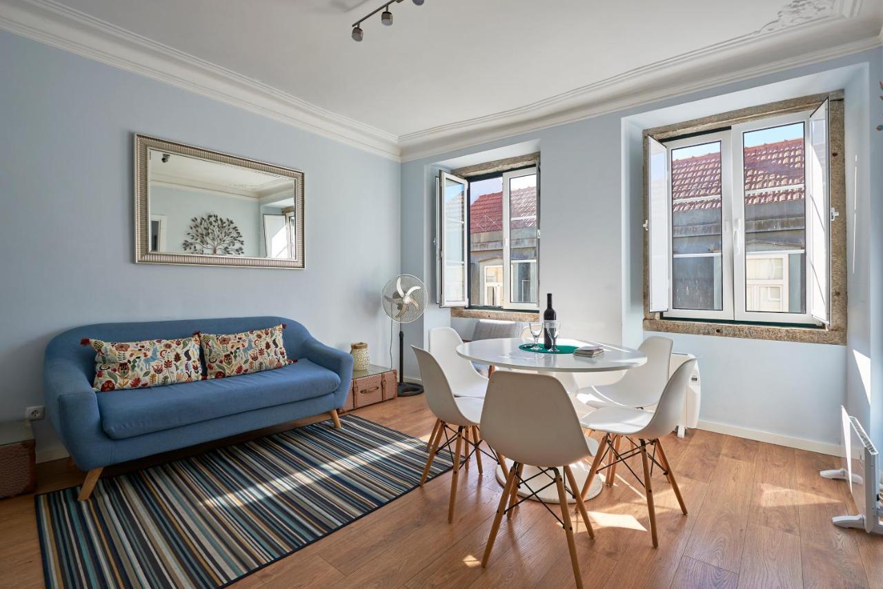 Elegant Riverview Apartment In Historical Lisboa Eksteriør bilde