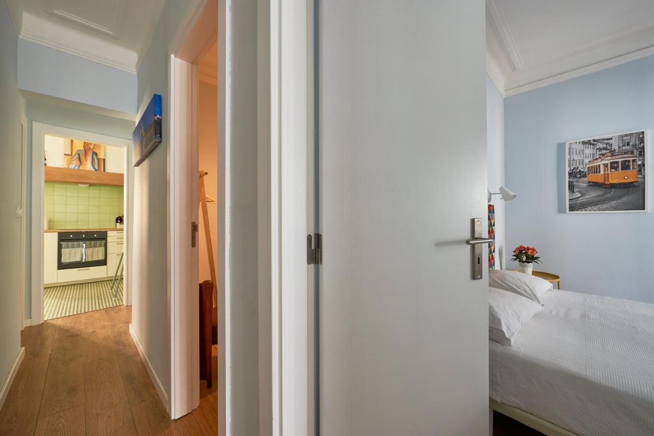 Elegant Riverview Apartment In Historical Lisboa Eksteriør bilde